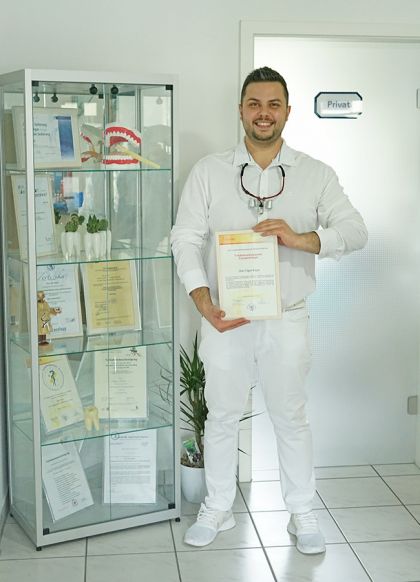 Zahnarzt Rodgau KAYA&smile - Ugur Kaya Fort- und Weiterbildungen