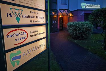 Zahnarzt Rodgau-Jügesheim KAYA&smile - Außenansicht